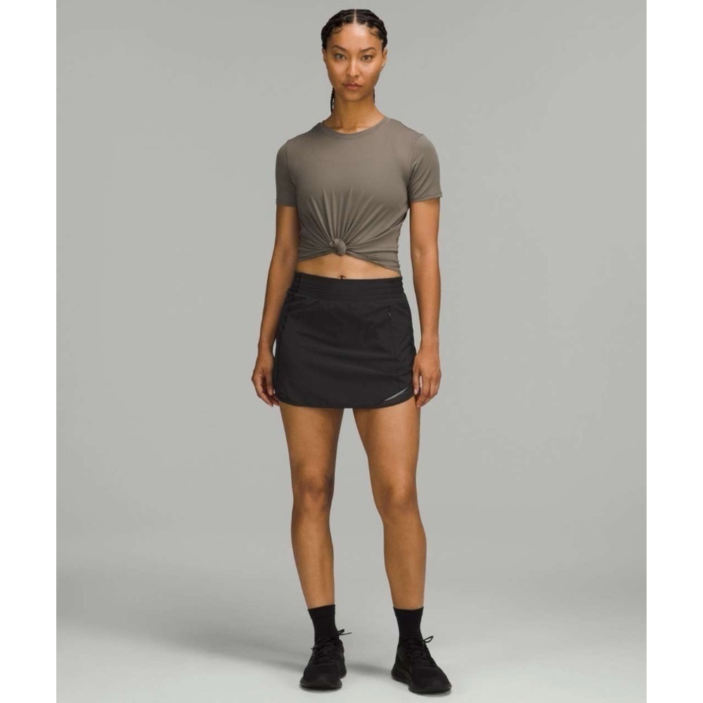 NEW Lululemon Hotty Hot High-Rise Skirt Black - Picture 4 of 12
